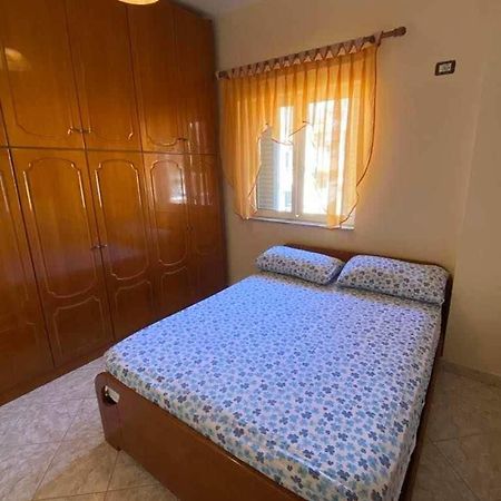 Koli Apartaments Саранда Екстер'єр фото