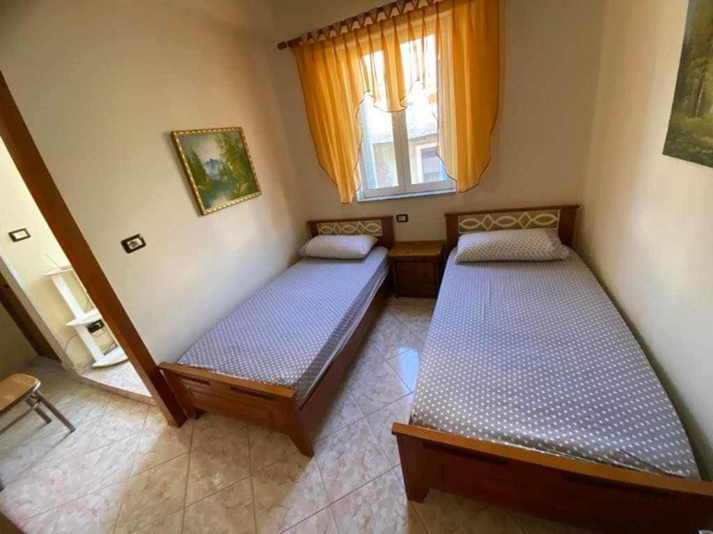 Koli Apartaments Саранда Екстер'єр фото