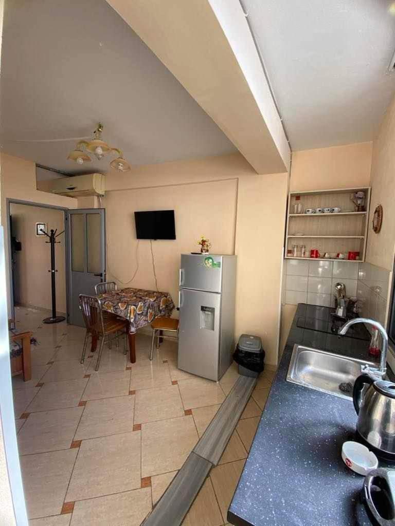 Koli Apartaments Саранда Екстер'єр фото